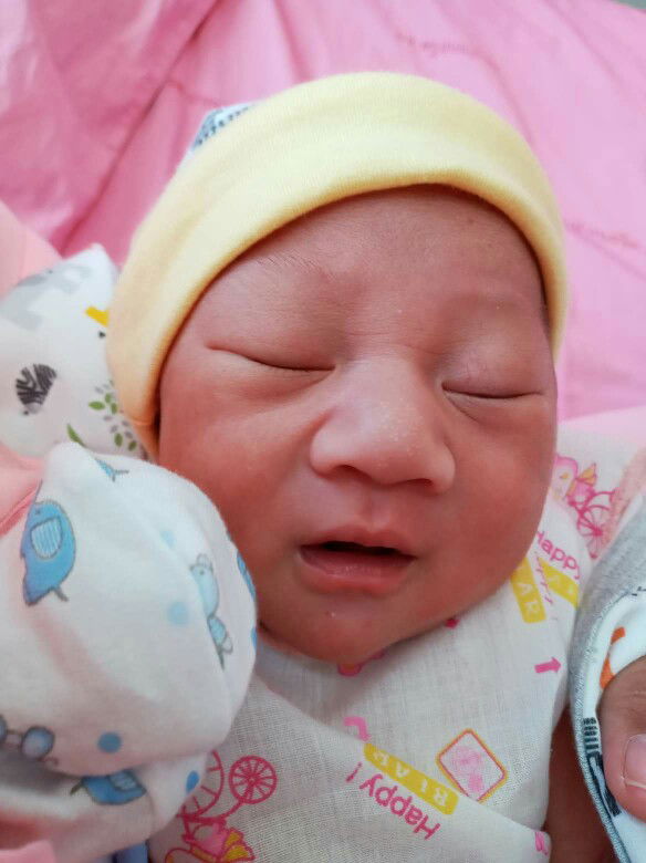 แตกแล้วจ้า40+3 น้องทนายครับ