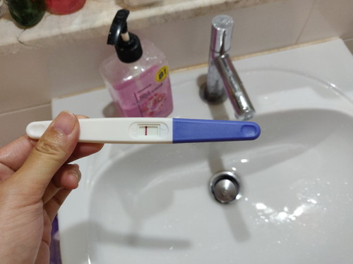 ประจำเดือนขาด ตรวจขึ้นขีดเดียว แอบเฟลเด้อ ?