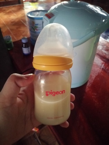 ขวดนม