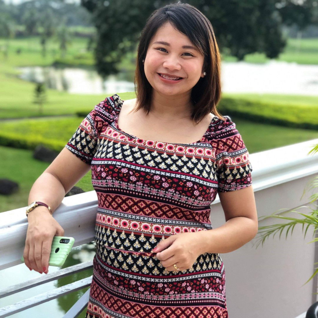 Ivy Christine profile icon