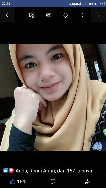 byDewi Zahri profile icon