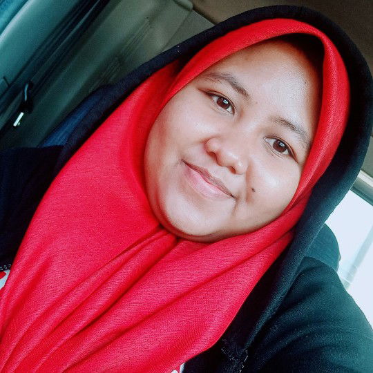 nur shafiniey profile icon