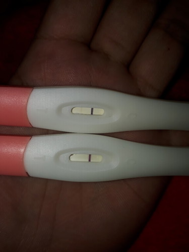 ใครเห็น2ขีดแบบเราบ้างคะ(อันบน)