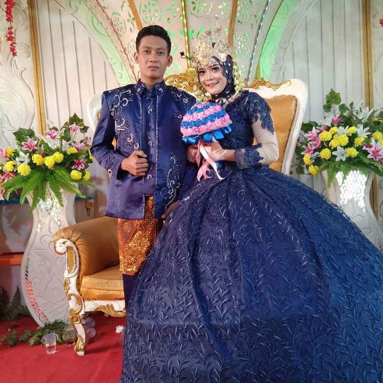 Resti susanti profile icon