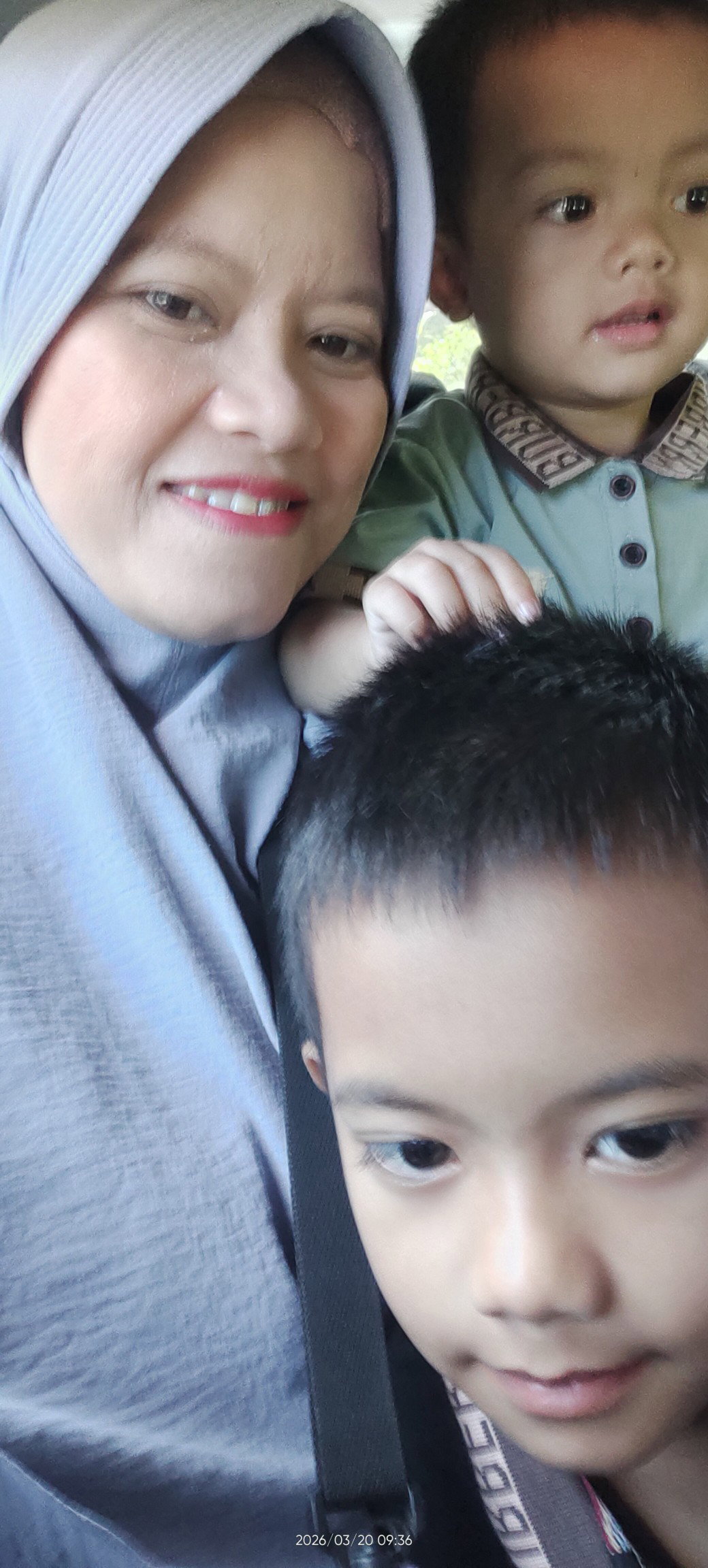 Rahmi wahyuni profile icon