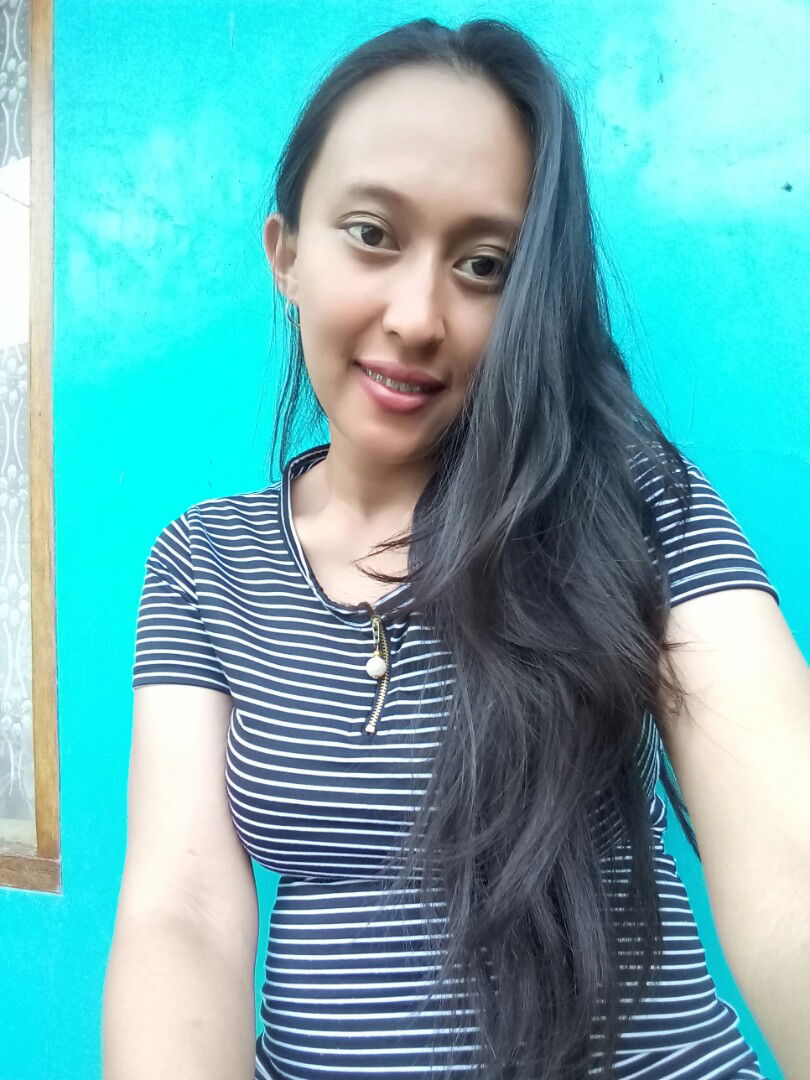 Intan Sari profile icon