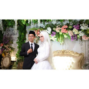 Anis Budi Herawati profile icon