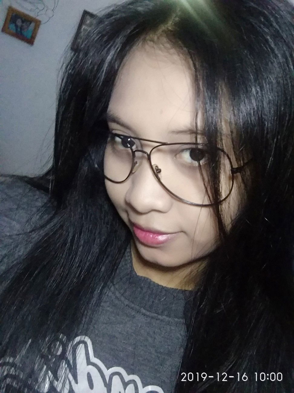 Reni Sulistyorini profile icon