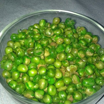 makan kacang