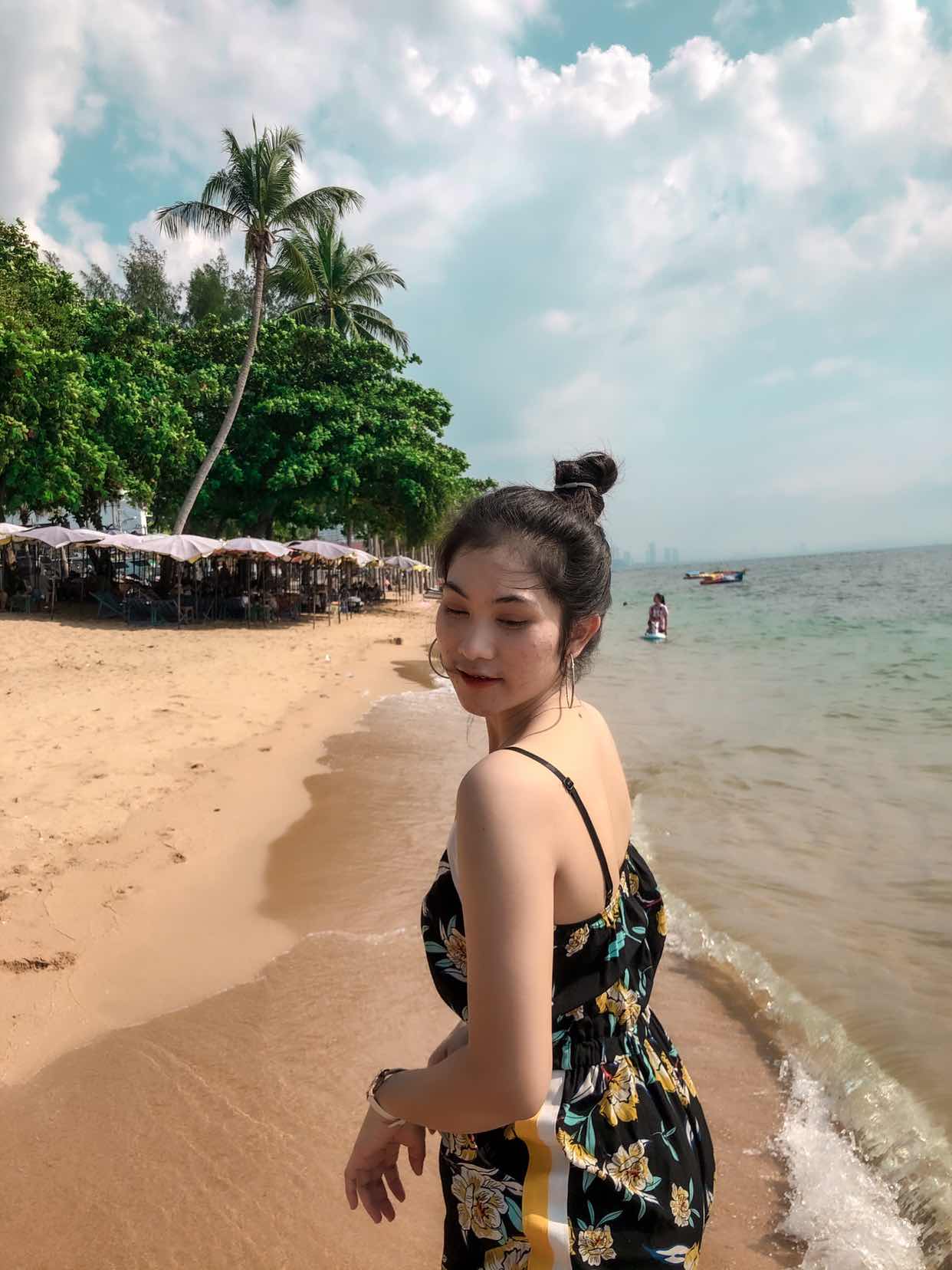 Fahwiya profile icon