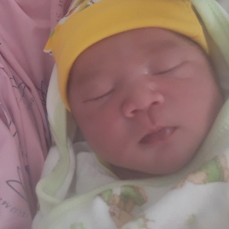 น้องภูครับคลอดได้4วันแล้วครับแม่ๆ น้ำหนัก3.350ครับ