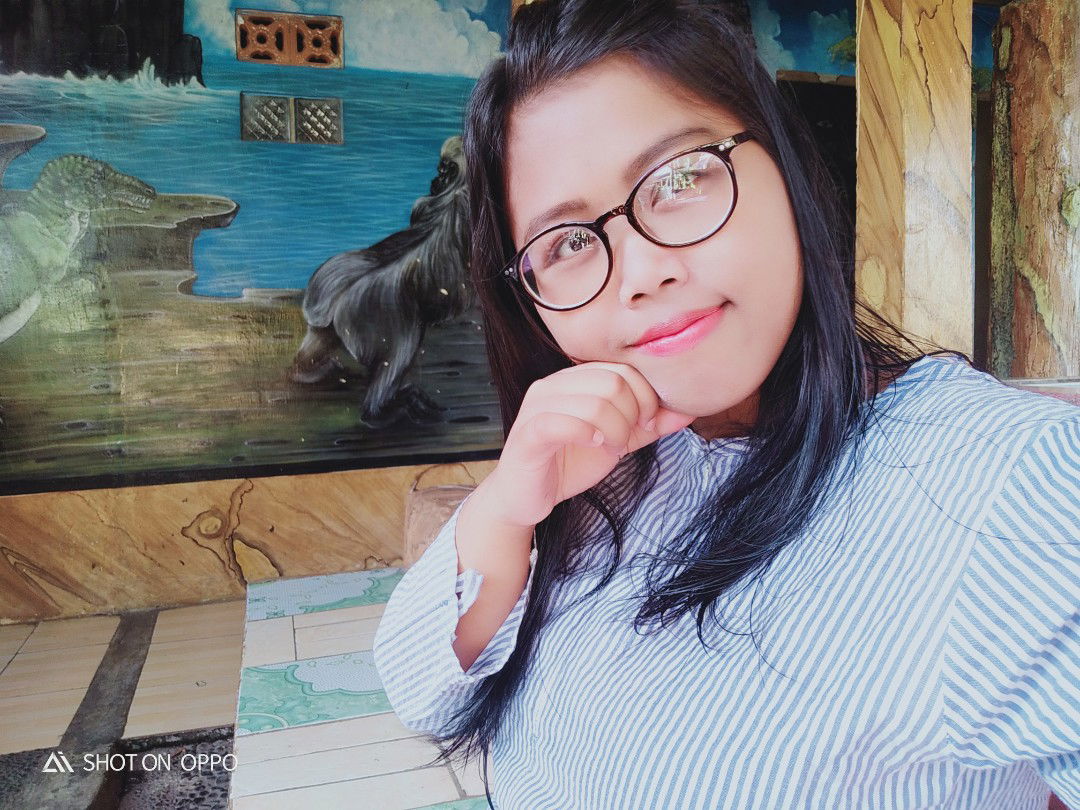 susi anggun regita profile icon