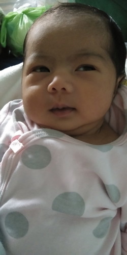 เวลาให้นมจากเต้า น้องกินนานกันแค่ไหนในแต่ละครั้ง แล้วกำหนดปริมาณนมให้ลูกกันยังไง