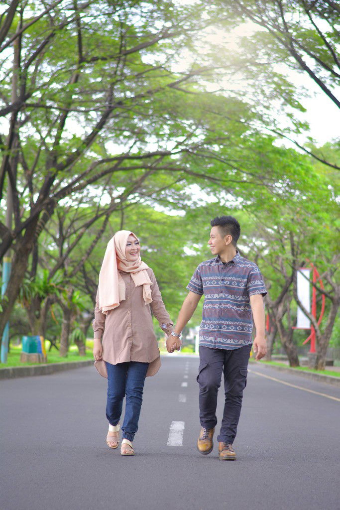 restiyuniar Aditama profile icon