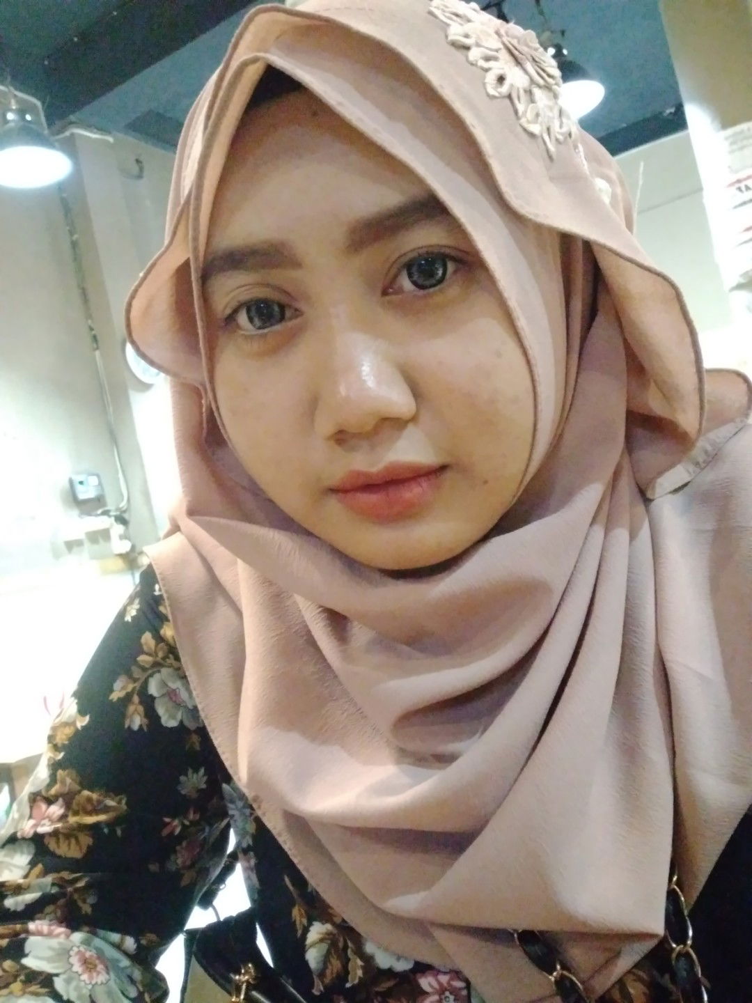 binti istikaroh profile icon