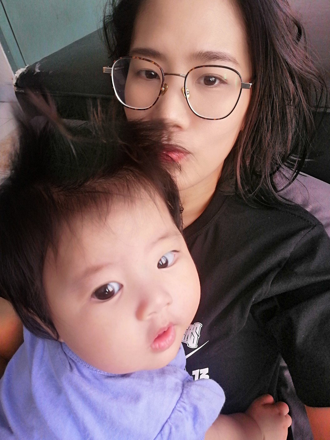 TONG X TONG profile icon