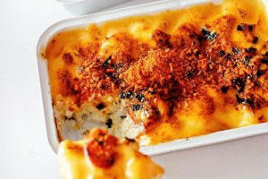 makan sushi dan mentai rice