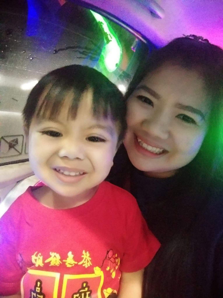 แม่ฟ้า น้องภูผา profile icon