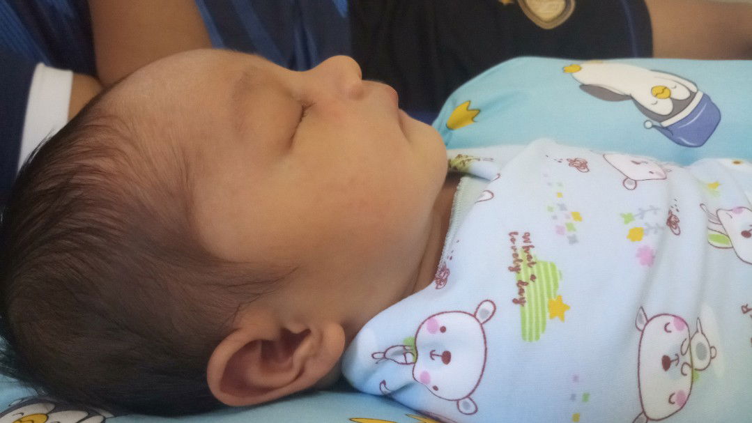 Bayi saya umur 5 hari