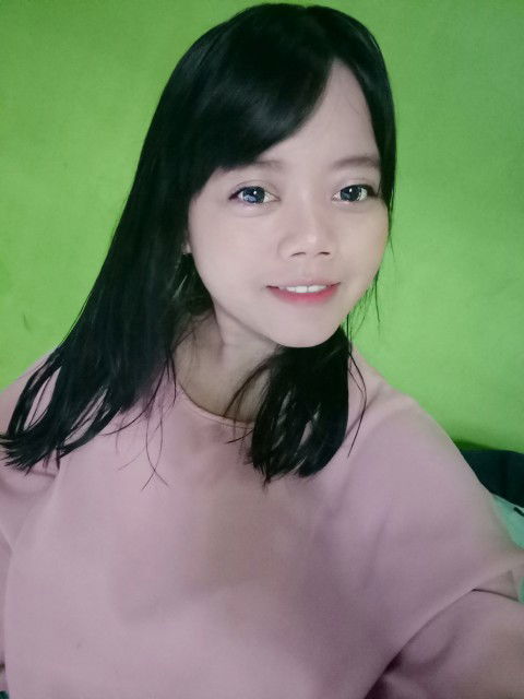 qina amelia profile icon