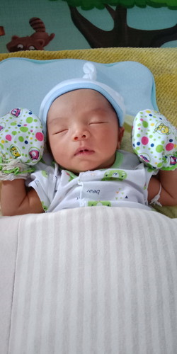ลูกถ่ายบ่อย ถ่ายเหมือนท้องเสีย ตดเหมือนท้องเสียต้องทำยังไงคะ ปกติมั้ย