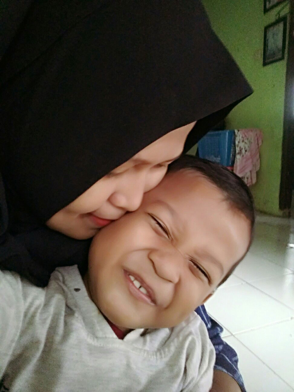 Novia Lestari profile icon