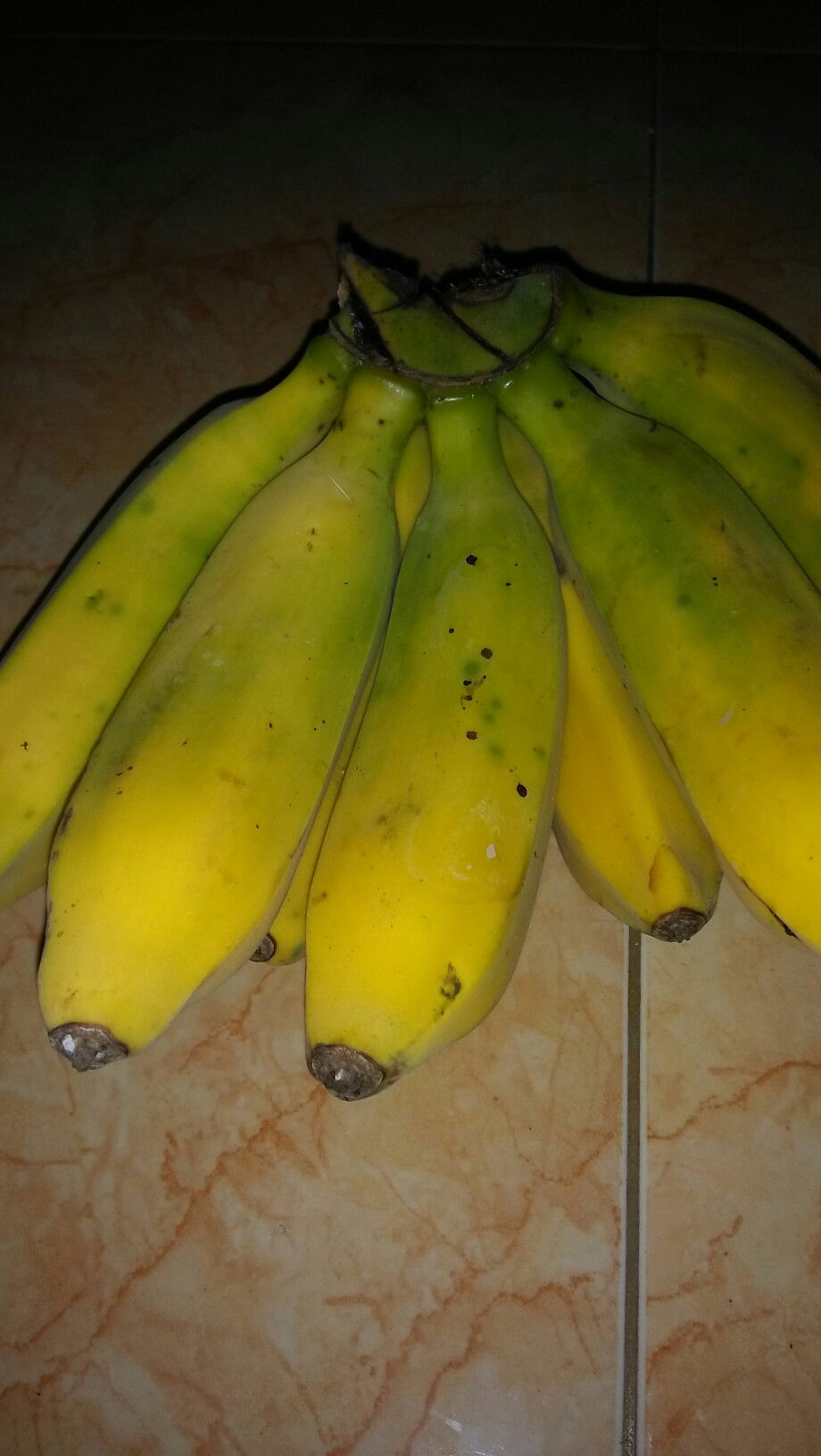 Makan pisang
