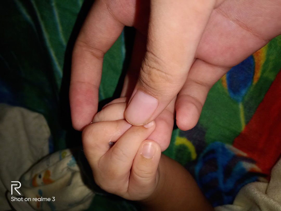 tangan menekuk terus