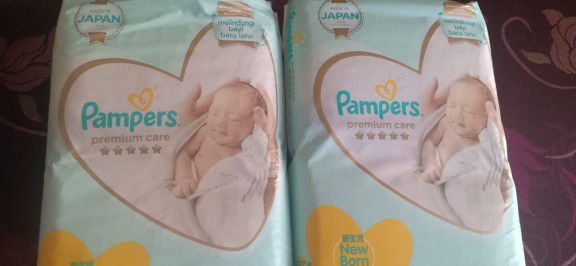 pampers premium sz NB 52 pcs