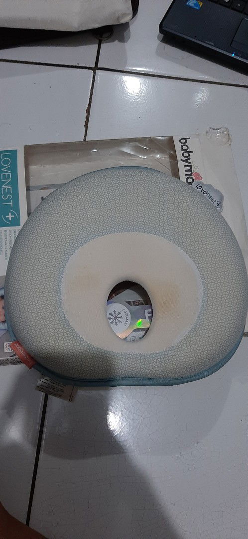 Preloved Bantal Babymoov