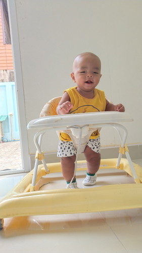 ลูก7เดือน ขาใหญ่