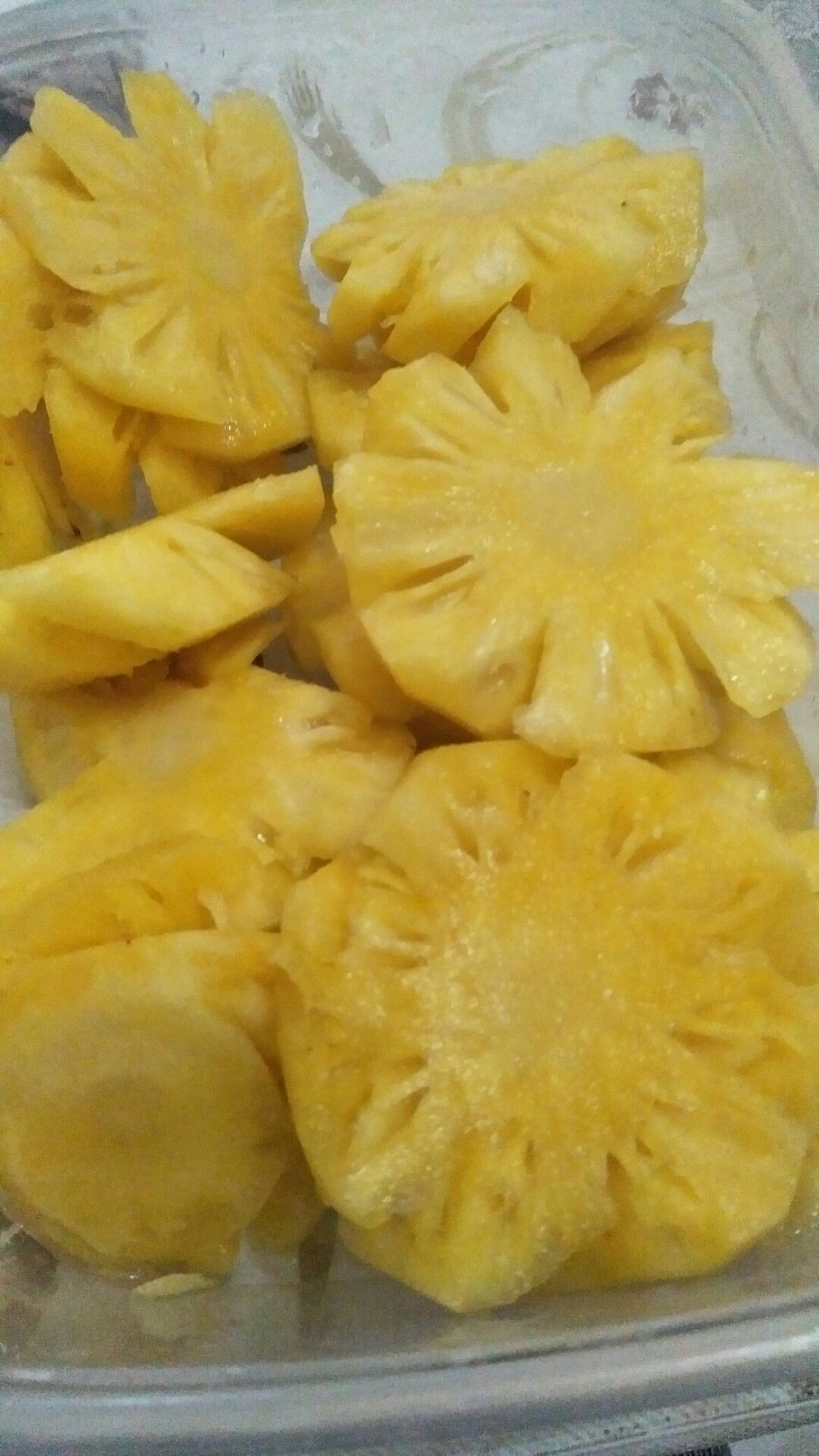 makan nanas x bisa kontraksi ?