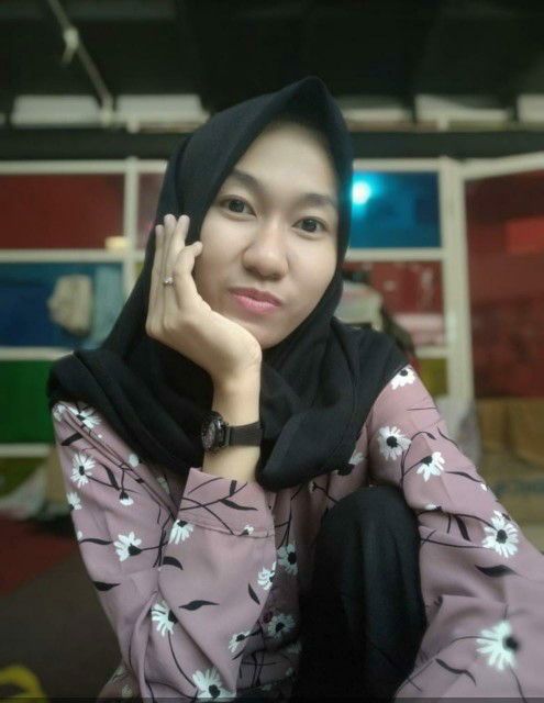 Fitri Indriati profile icon