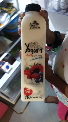 Mixed berries yogurt drink