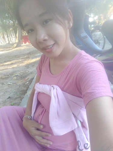 ท้องเเรก