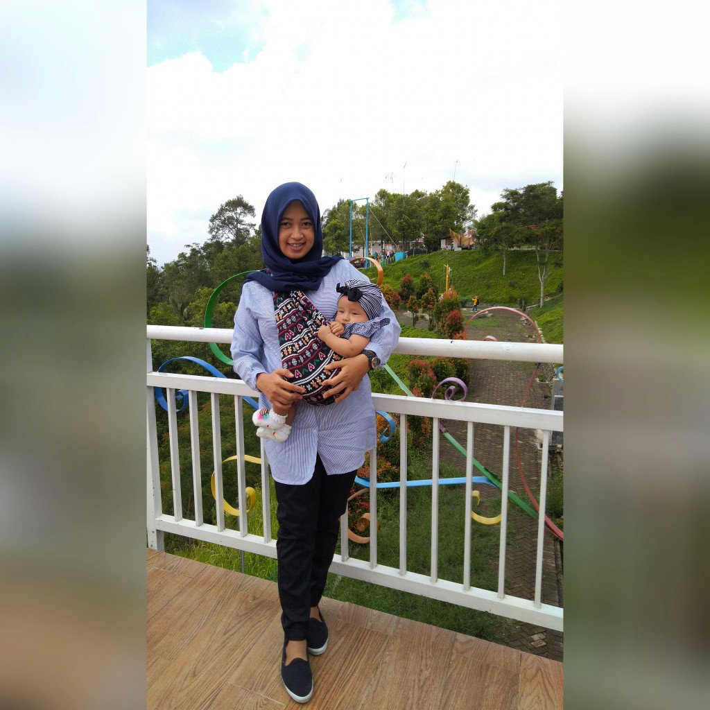 Triana Puspa Dewi profile icon