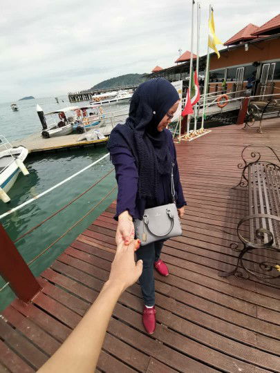 Nisa Taher profile icon