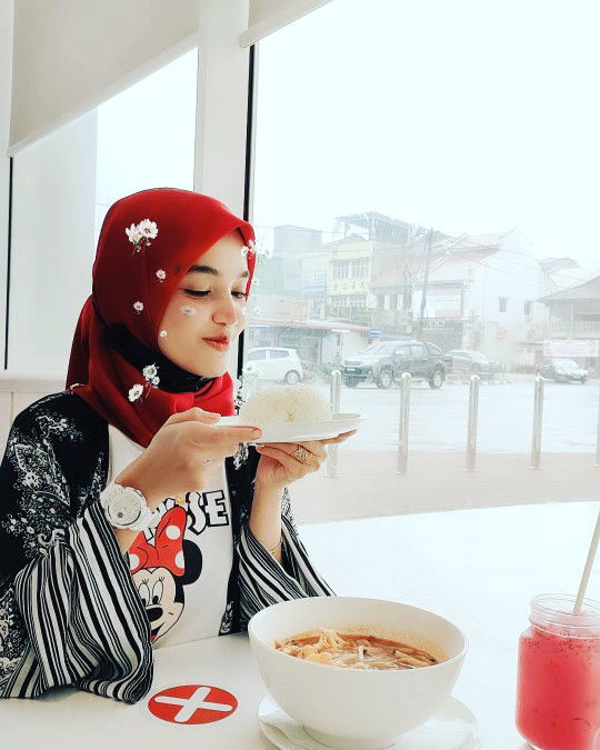 Shima Hashim profile icon