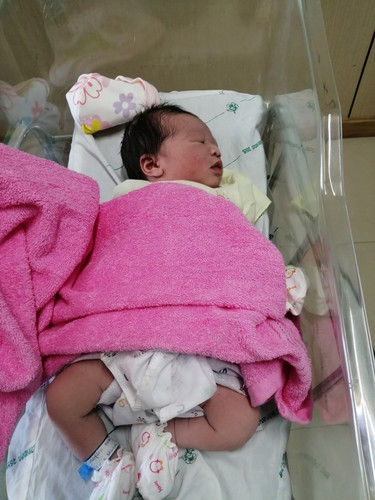 คลอดลูกชาย 26/04/63 เพศชาย หนัก 4000 กรัม