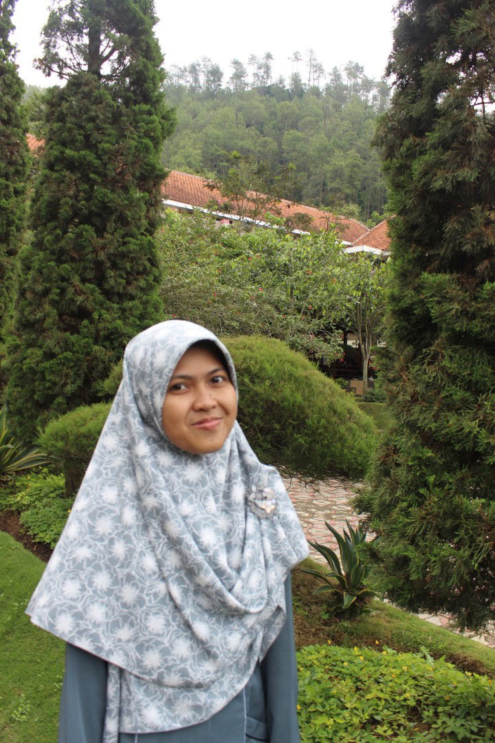Fatimah Apriyanti profile icon