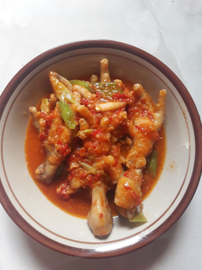 Atin Hartiani profile icon