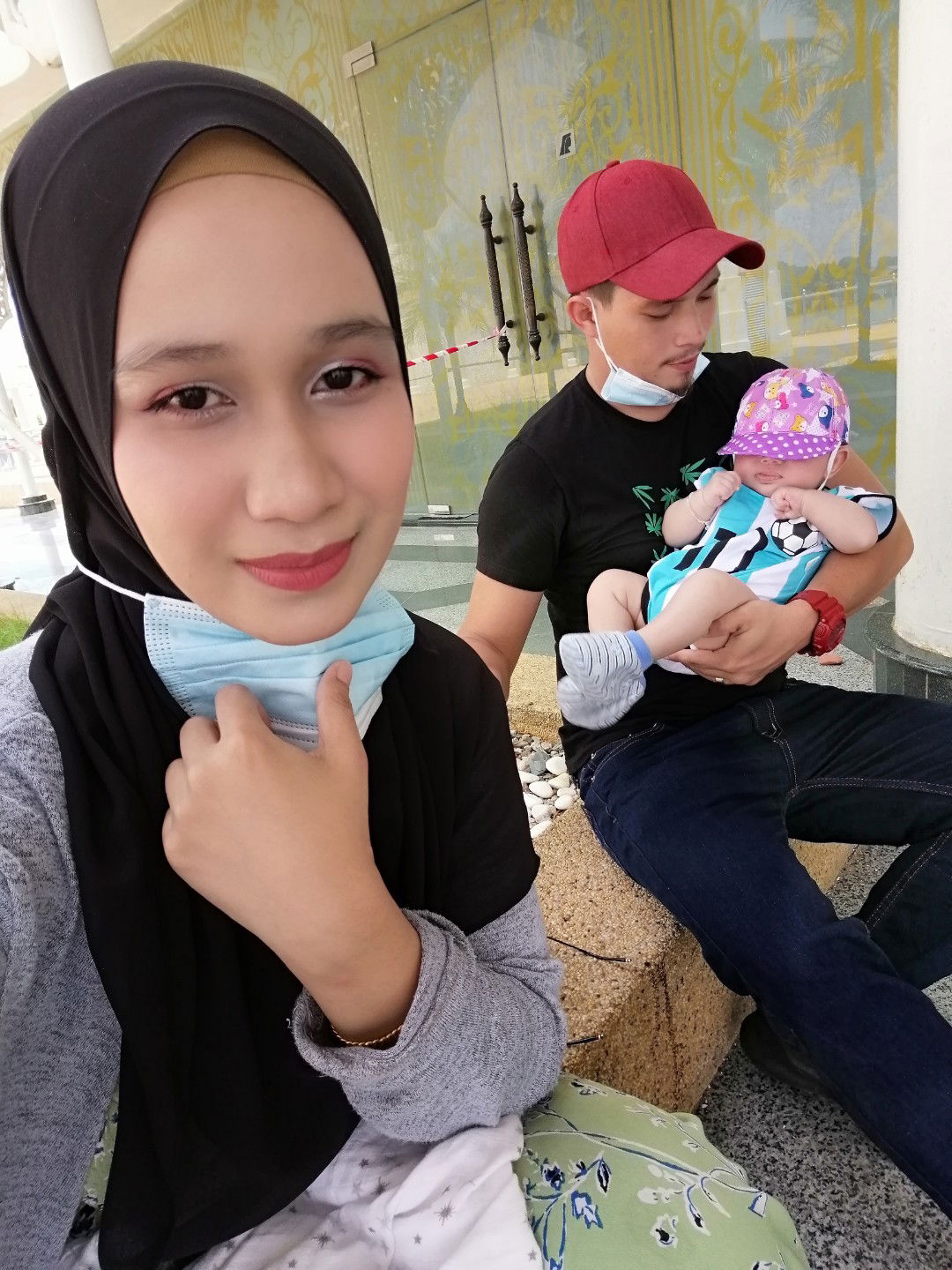 amiraZainal profile icon