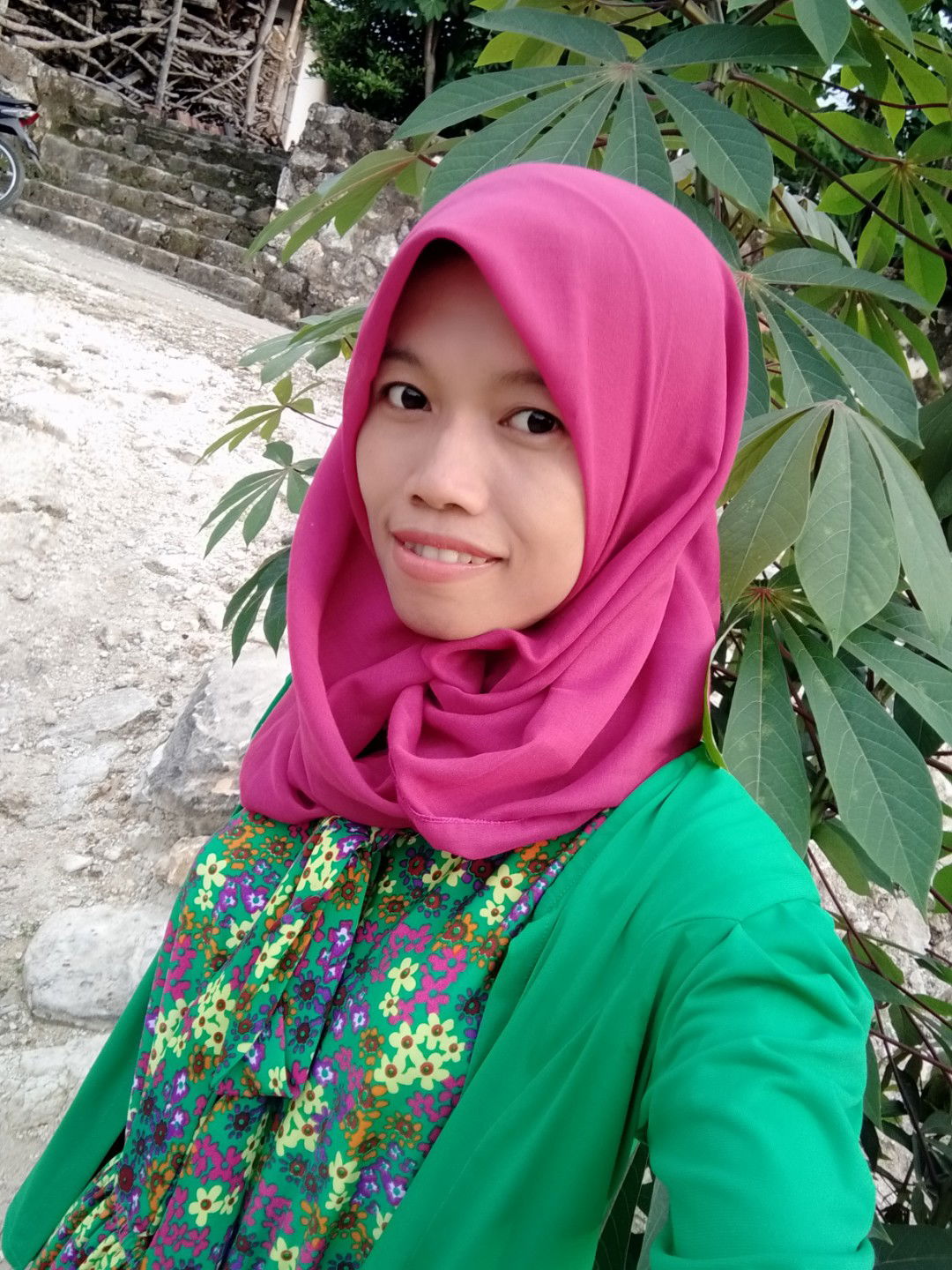 Dwi Lestari profile icon