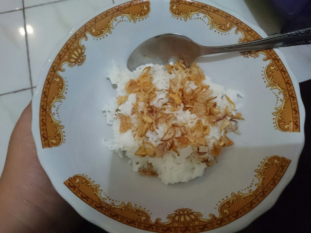 Lapar Tengah Malam