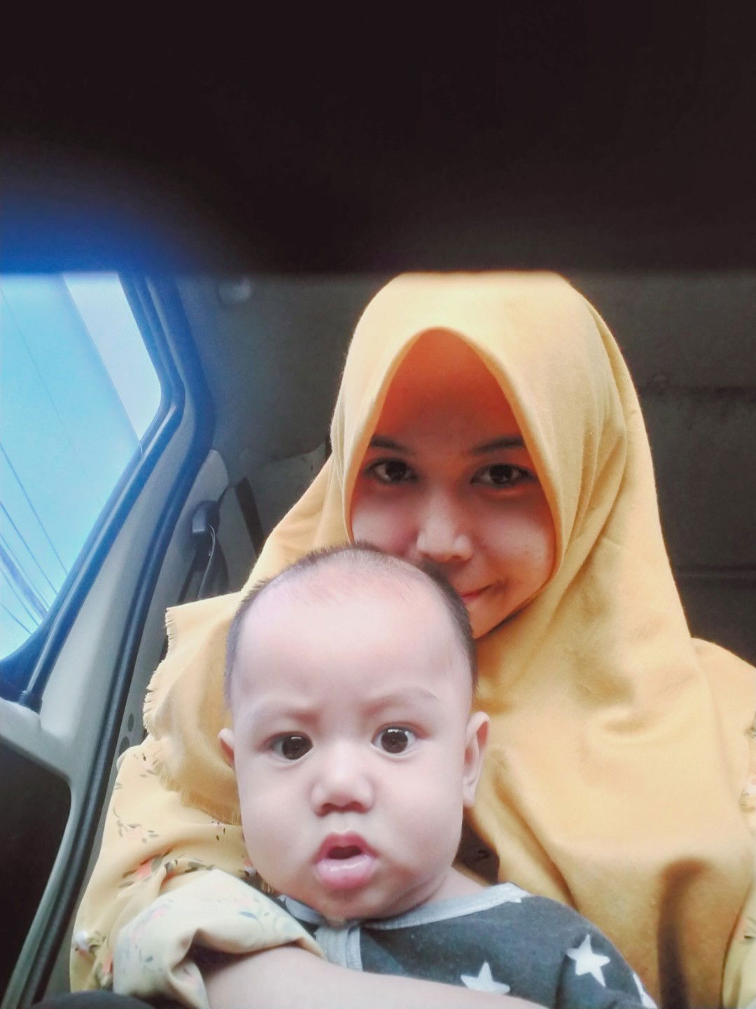 Ebsilia Ade profile icon