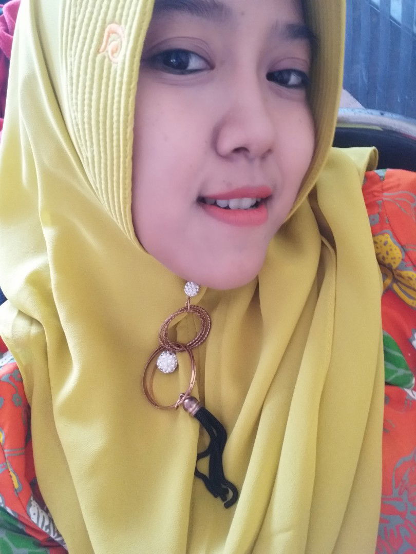 Alfi Luthfia profile icon