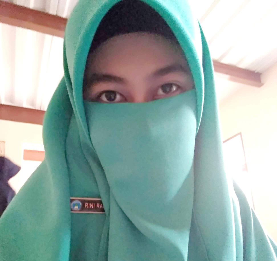 Rini Rahmawati profile icon