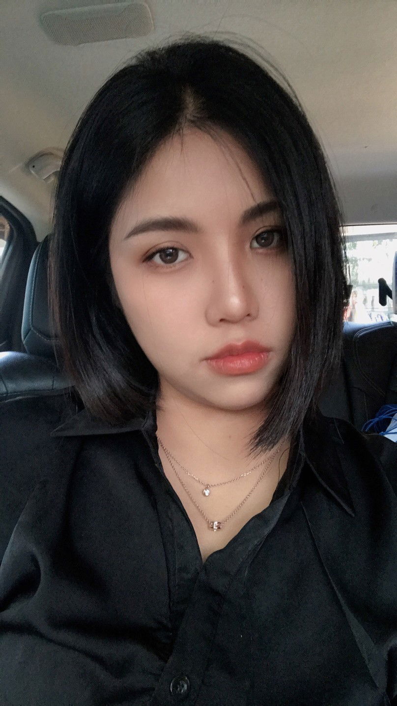 Apinya Narkphrommin profile icon