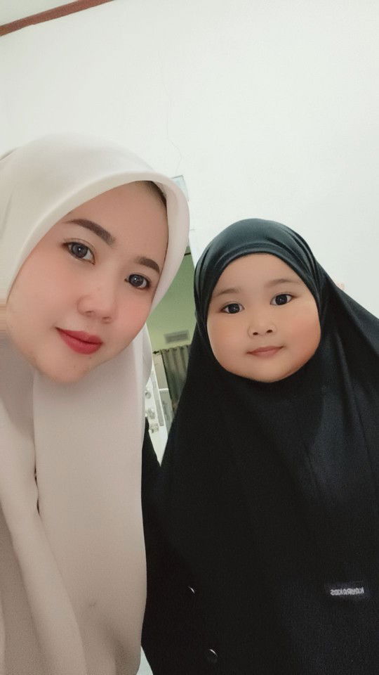 Delia Tri Lestari profile icon