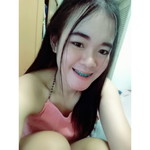 น้องหมู' พลอย profile icon